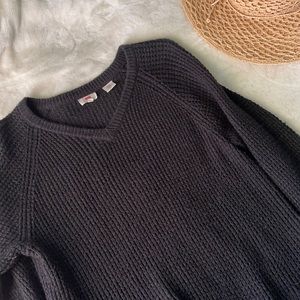 Levi’s Black Chunky Knit Sweater